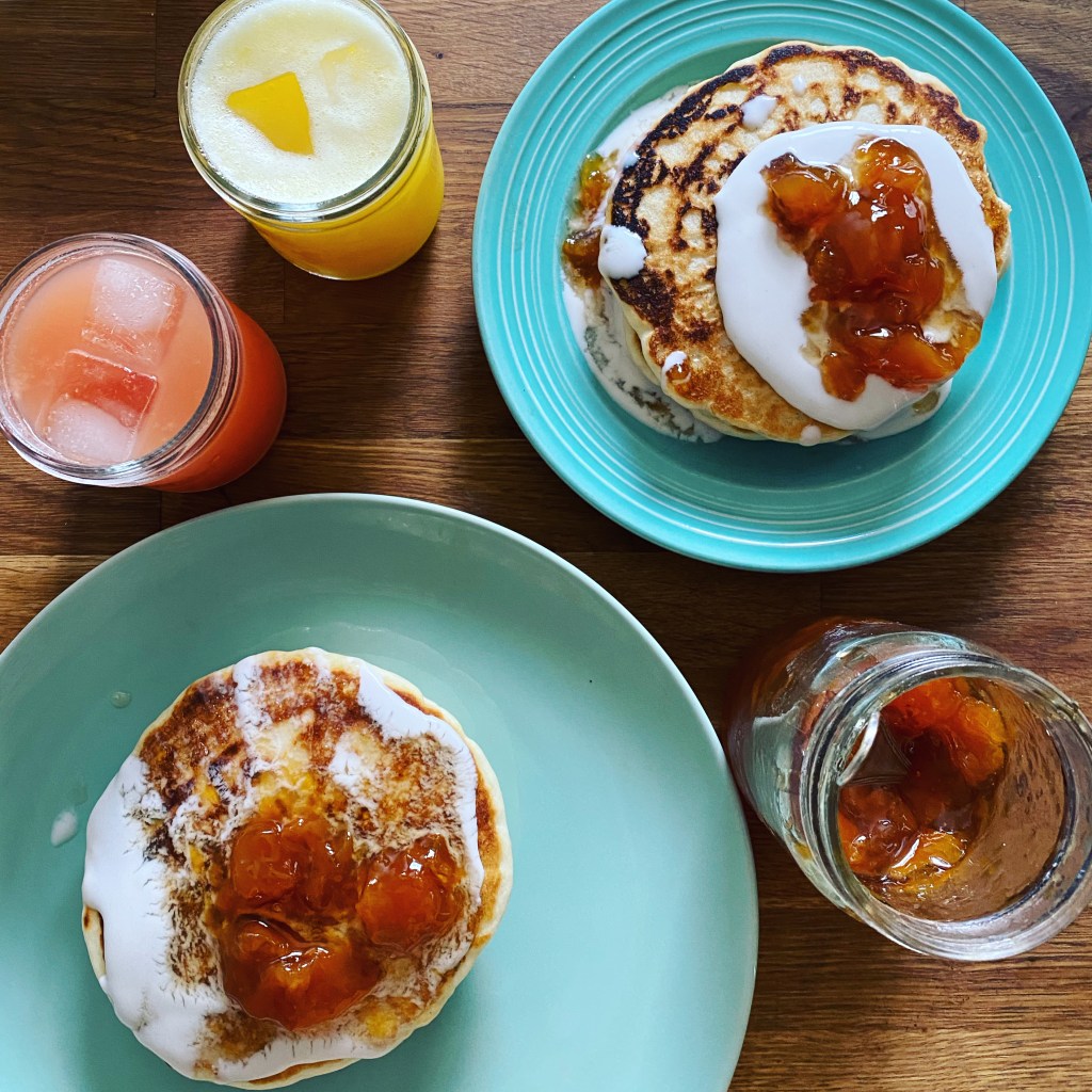 Basic Vegan Pancakes (or&nbsp;Waffles)